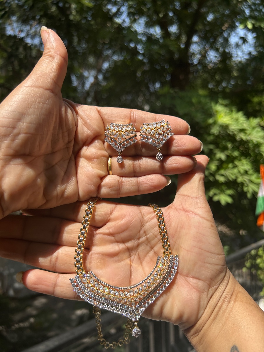 Marquise Leaf V-Set